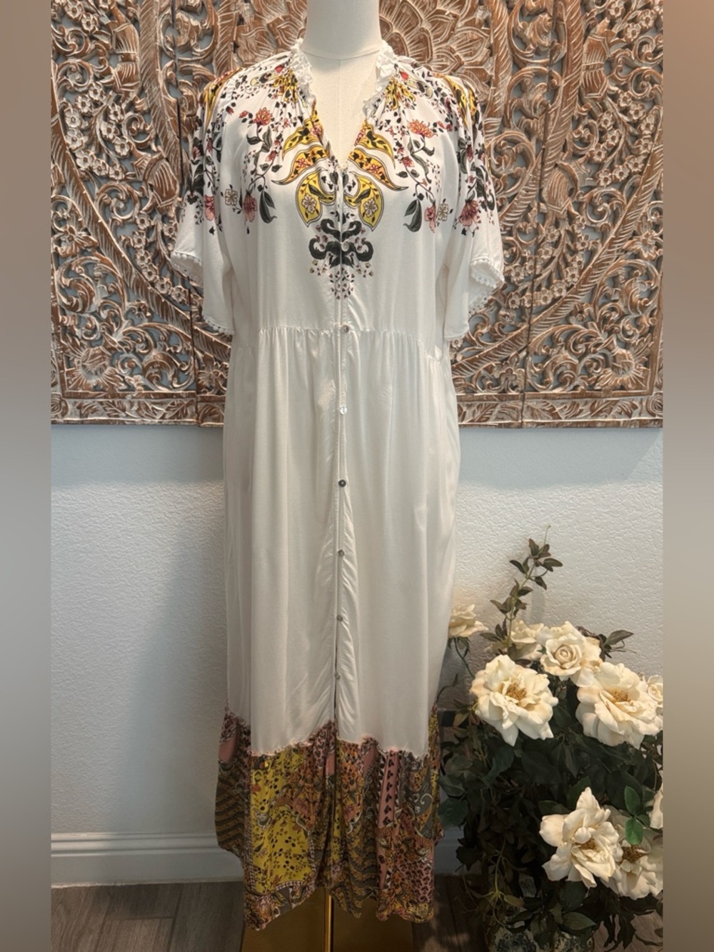 Jaase White Floral Print Button Down Maxi Dress, Lightweight Oversized Flowy - Picture 2 of 14